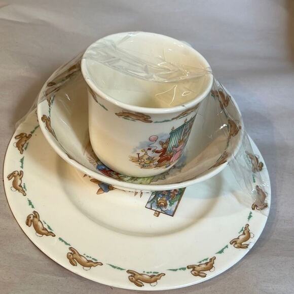 ROYAL DOULTON VTG‎ 3 PIECE BUNNYKINS SET - Picture 1 of 6